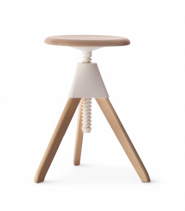 Hocker Jerry von Magis