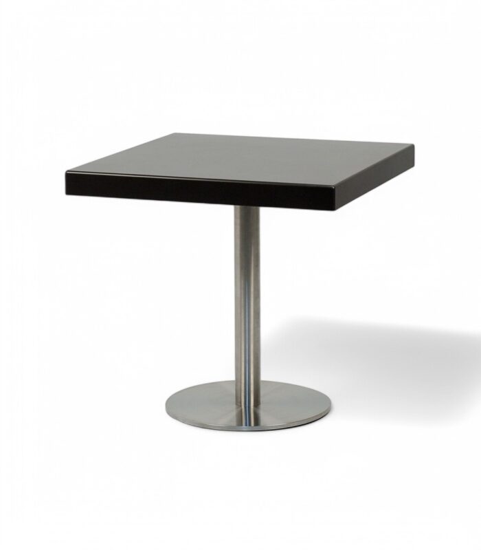 Tisch 03