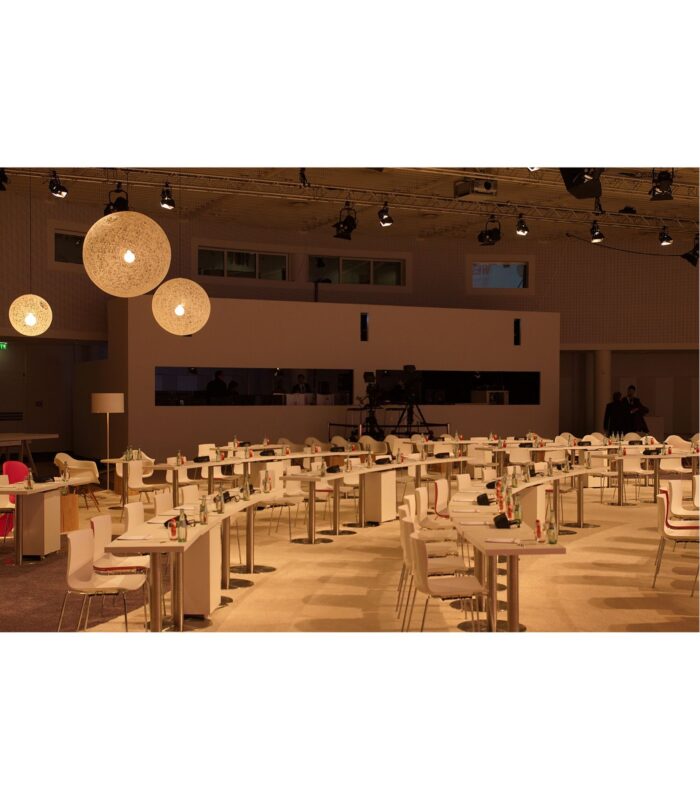 Tisch 02 – Bild 3